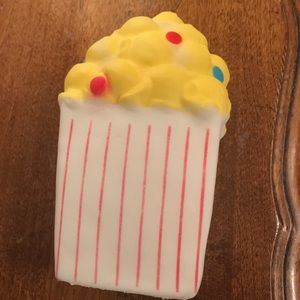 Popcorn candy squishy
